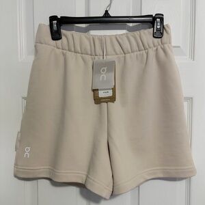 BNWT ON CLOUD OC WOMEN'S CLUB SHORTS COLOR SILVER W/DRAWSTRING US SIZE SMALL (S)
